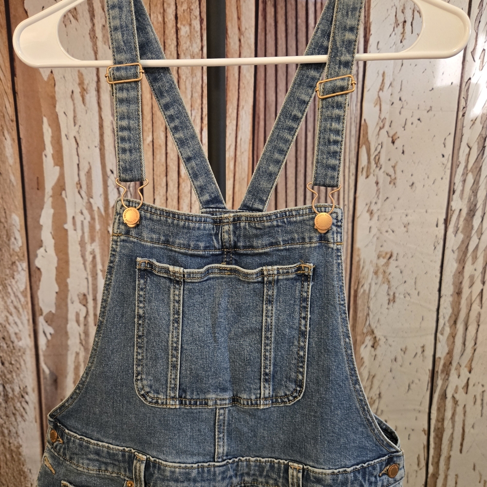 Universal Thread Denim Overalls - Picture 3 of 6